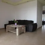 Goga Apartamento *